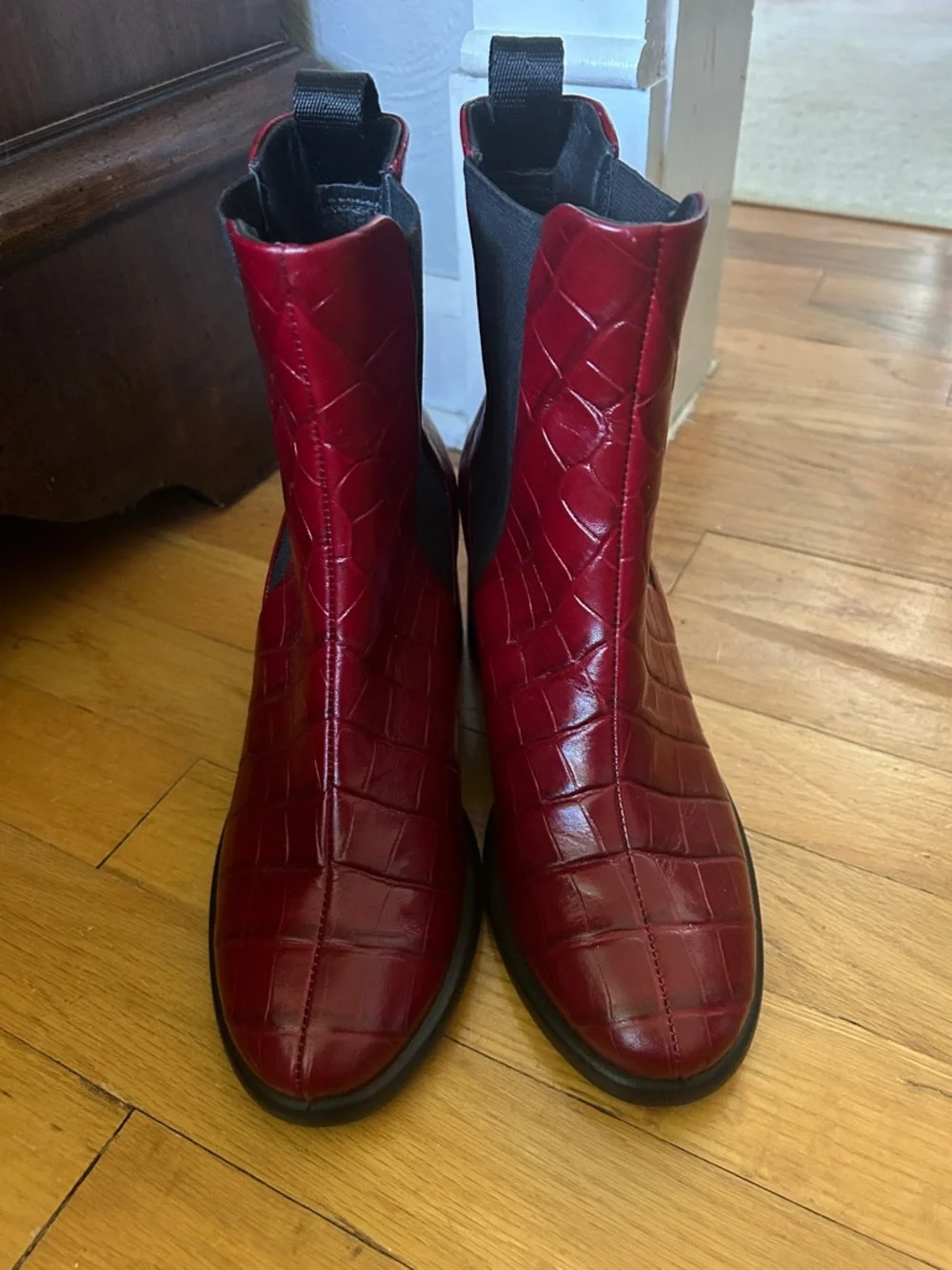 ECCO Women's Red Croc-Embossed Chelsea Ankle‎ Boots